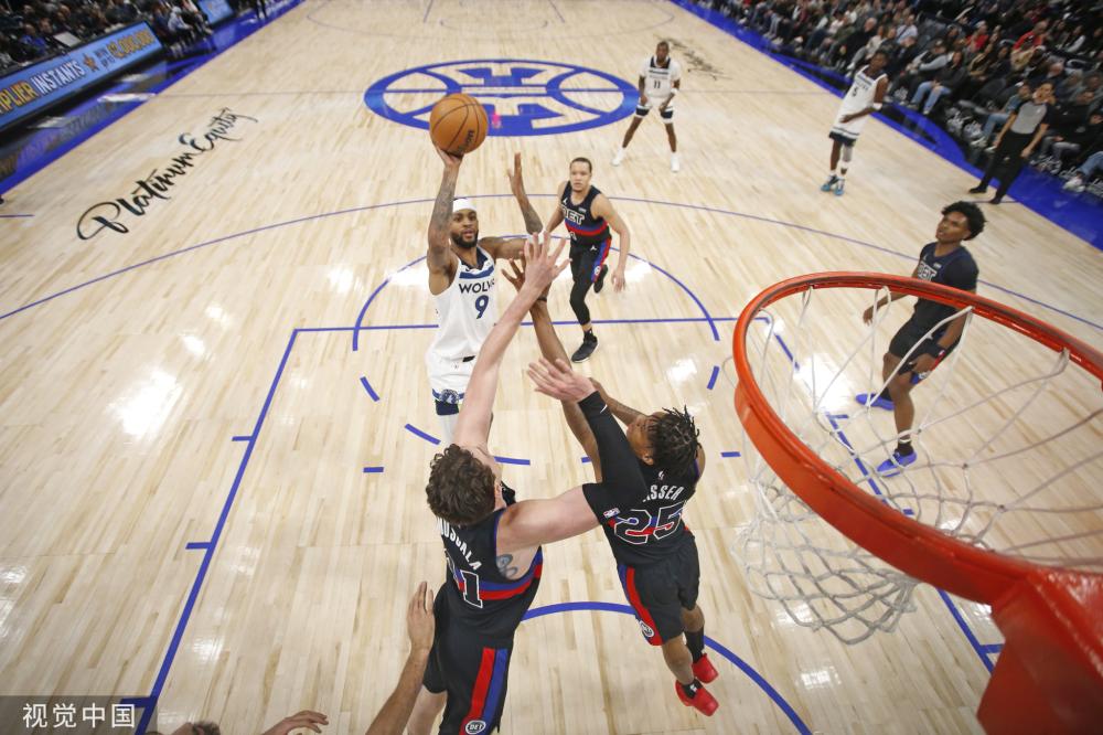 的密切关注 的密切关注